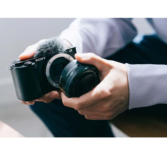 Sony Alpha ZV-E10L | APS-C Mirrorless interchangable-lens vlog camera with 16-50 mm f/3.5-5.6 Power Zoom kit Lens